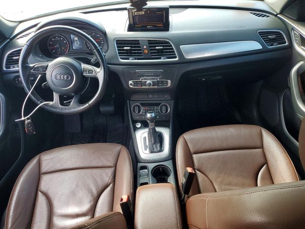 2016 AUDI Q3