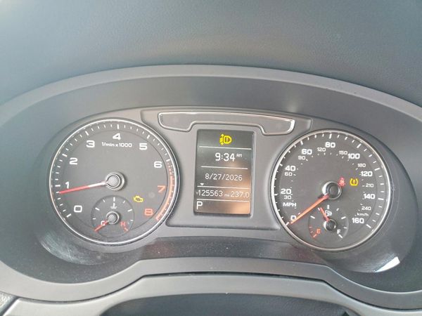 2016 AUDI Q3