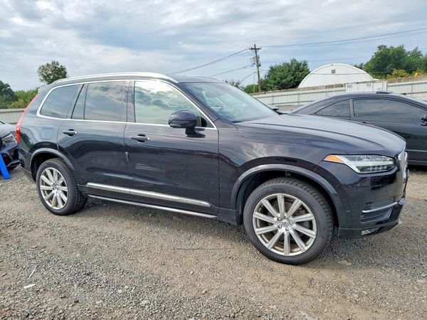 2016 VOLVO XC90