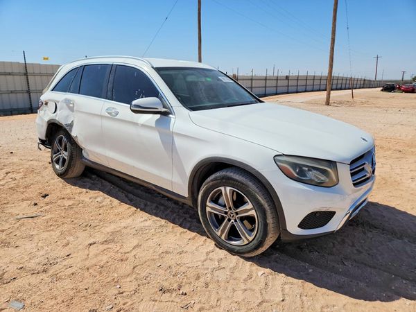 2019 MERCEDES-BENZ GLC