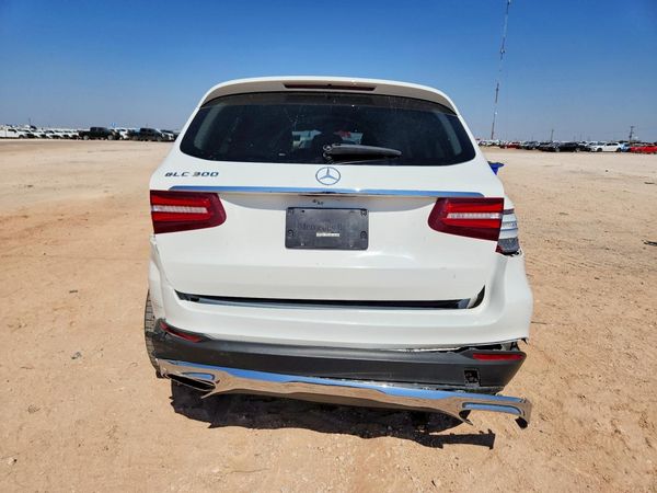 2019 MERCEDES-BENZ GLC