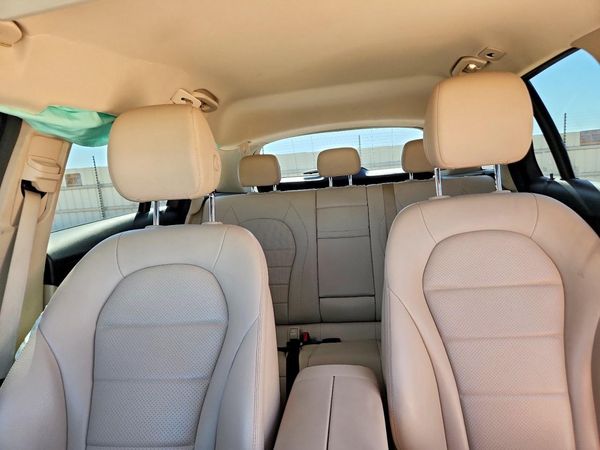 2019 MERCEDES-BENZ GLC