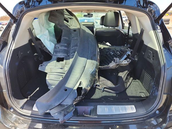 2017 INFINITI QX60 — LOOS
