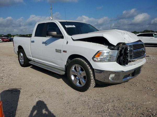 2014 RAM 1500 SLT QUAD CAB 4X2