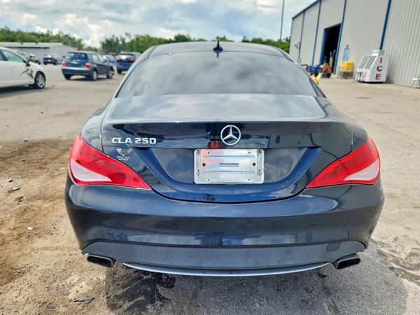 2015 MERCEDES-BENZ CLA