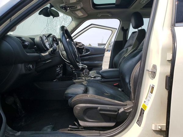 2017 MINI COOPER — DENT