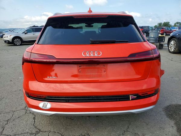 2019 AUDI E-TRON e-tron quattro Prestige