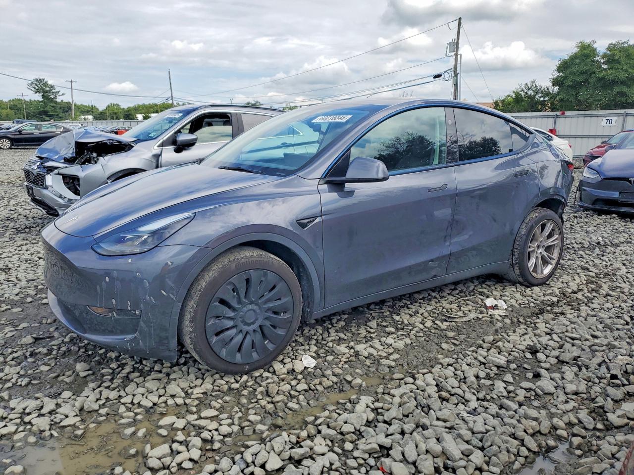2023 TESLA MODEL Y