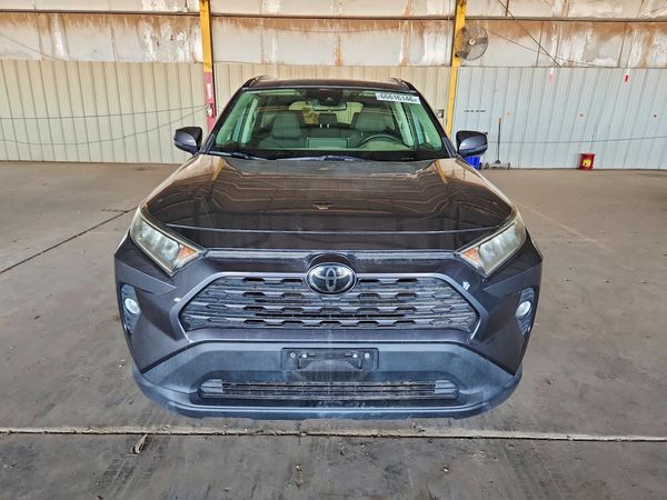 2019 TOYOTA RAV4 XLE / XLE Premium 4WD