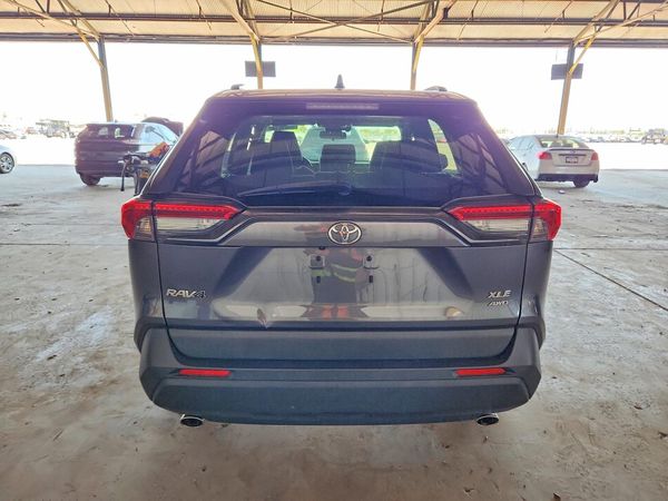 2019 TOYOTA RAV4 XLE / XLE Premium 4WD