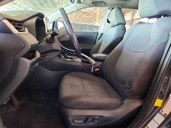2019 TOYOTA RAV4 XLE / XLE Premium 4WD