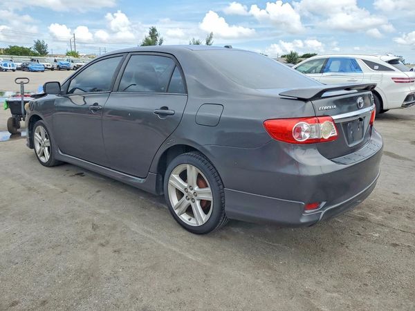 2013 TOYOTA COROLLA