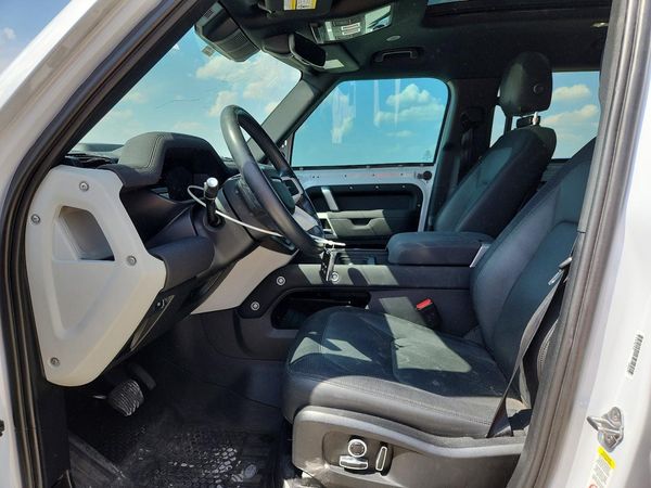 2023 LAND ROVER DEFENDER