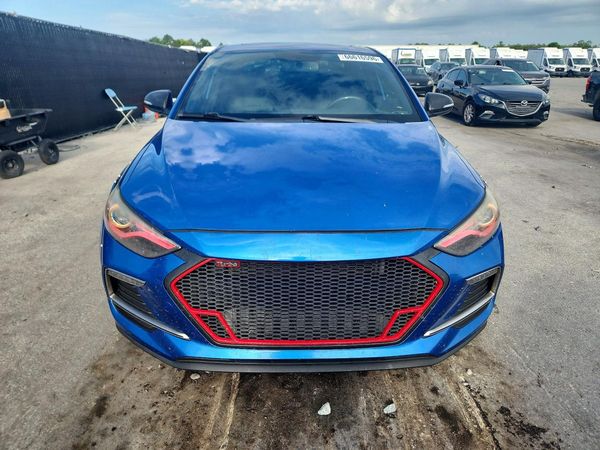 2018 HYUNDAI ELANTRA