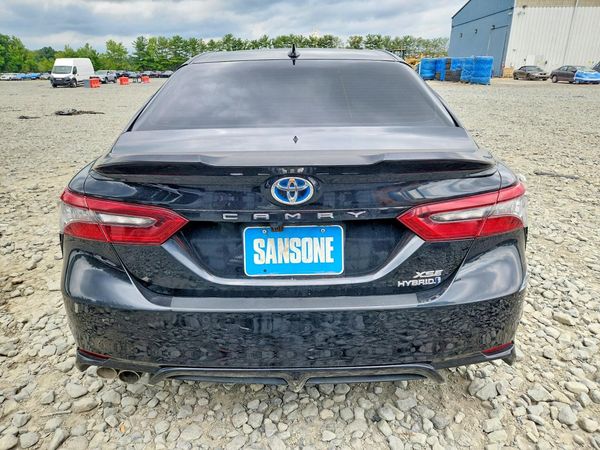 2022 TOYOTA CAMRY