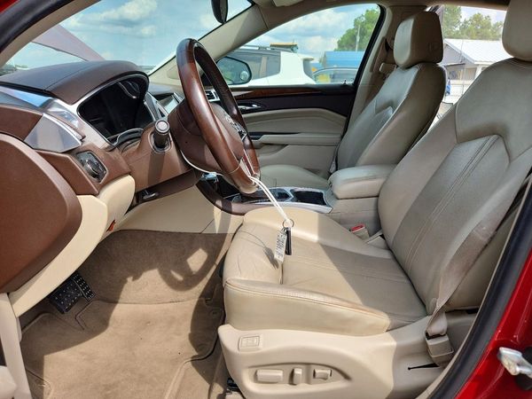 2013 CADILLAC SRX Luxury