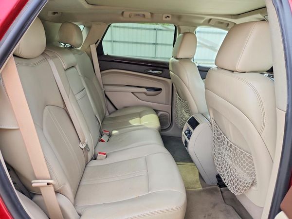 2013 CADILLAC SRX Luxury