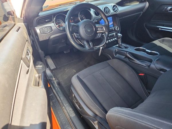 2020 FORD MUSTANG