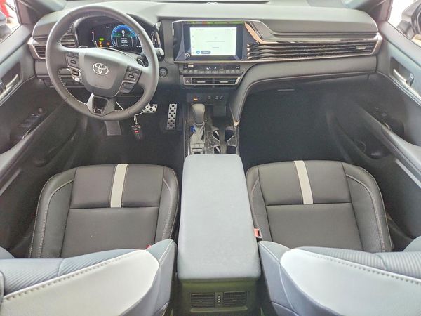 2026 TOYOTA CAMRY