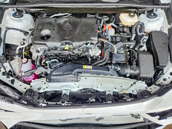 2026 TOYOTA CAMRY