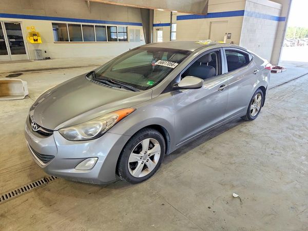 2012 HYUNDAI ELANTRA