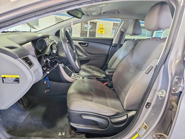 2012 HYUNDAI ELANTRA GLS(Middle grade)