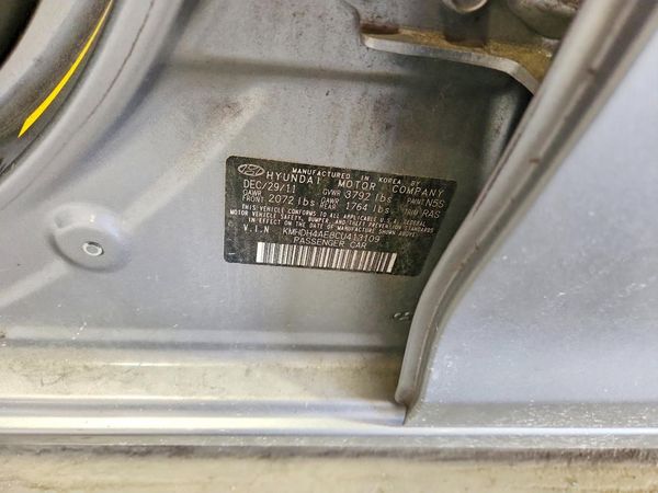 2012 HYUNDAI ELANTRA GLS(Middle grade)