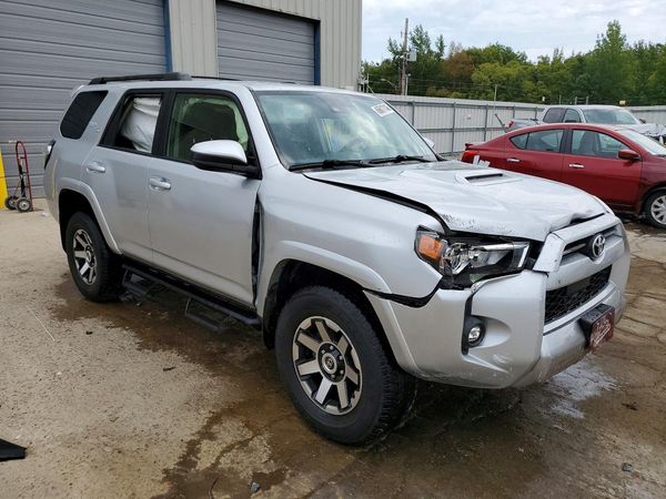 2023 TOYOTA 4RUNNER TRD offroad