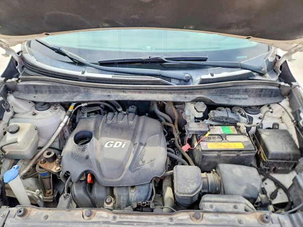 2014 HYUNDAI TUCSON GLS (Middle Level)