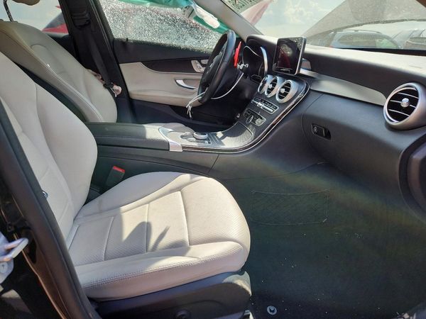 2017 MERCEDES-BENZ C