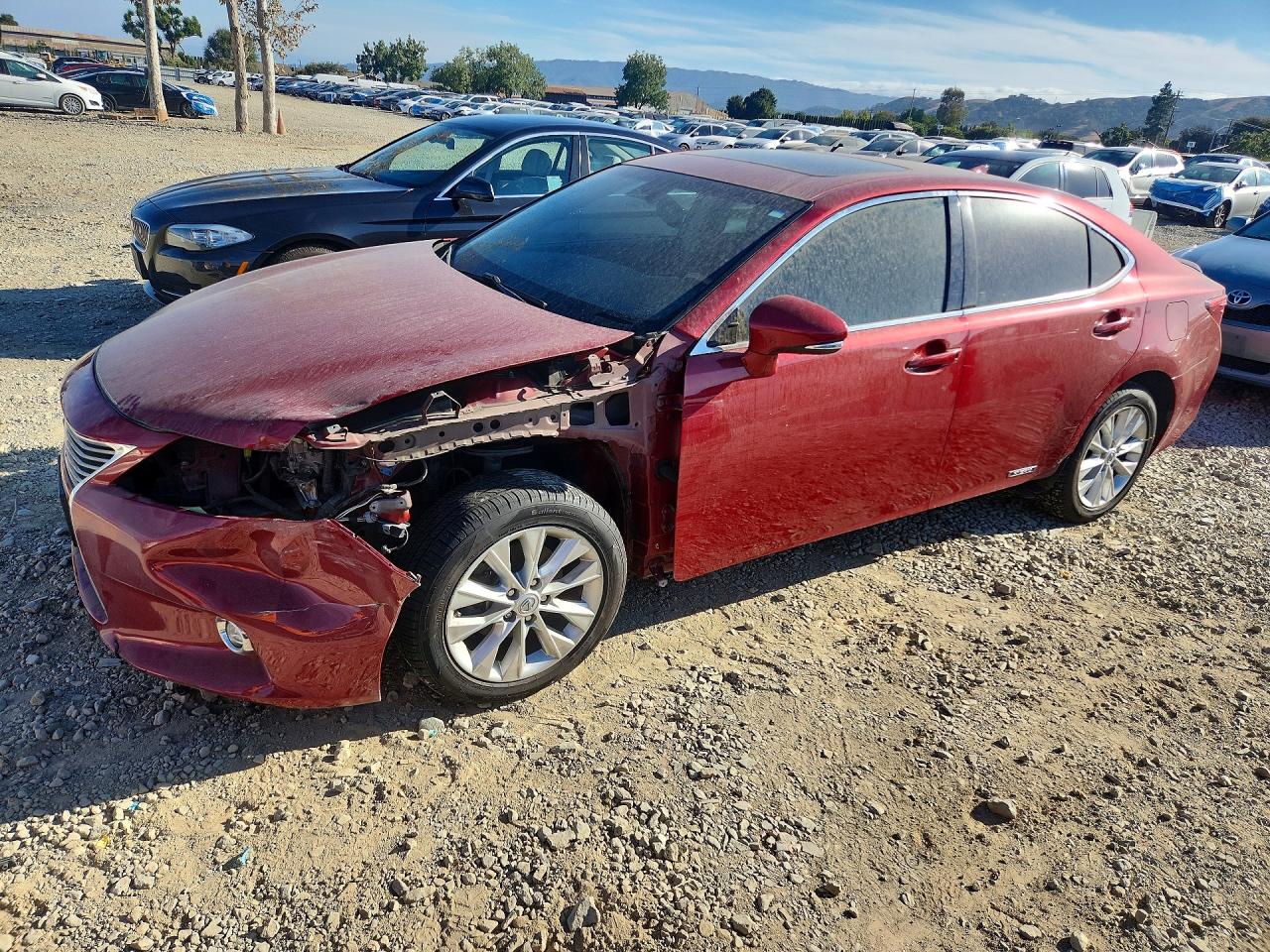 2015 LEXUS ES 300h