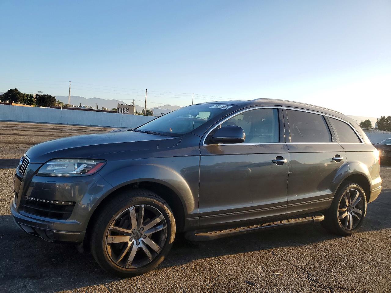 2015 AUDI Q7
