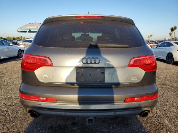 2015 AUDI Q7