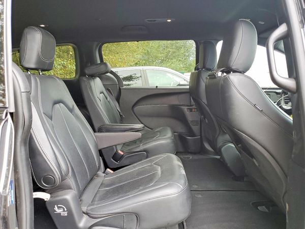 2020 CHRYSLER PACIFICA Touring L