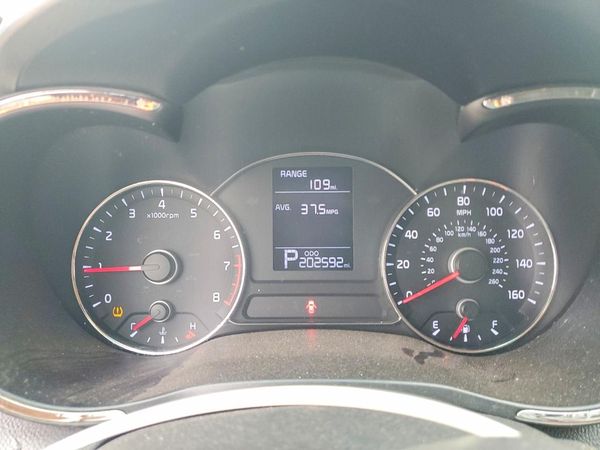 2014 KIA FORTE LX