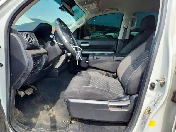 2020 TOYOTA TUNDRA