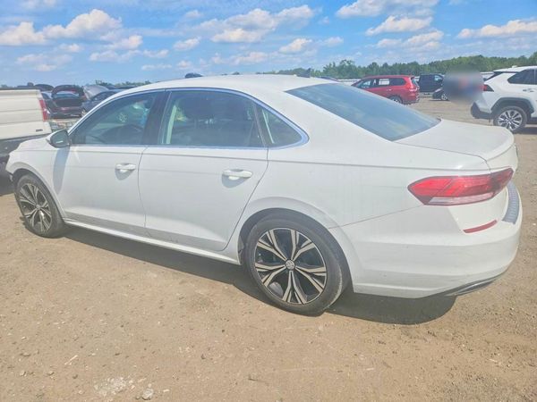 2021 VOLKSWAGEN PASSAT SE