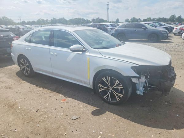 2021 VOLKSWAGEN PASSAT SE