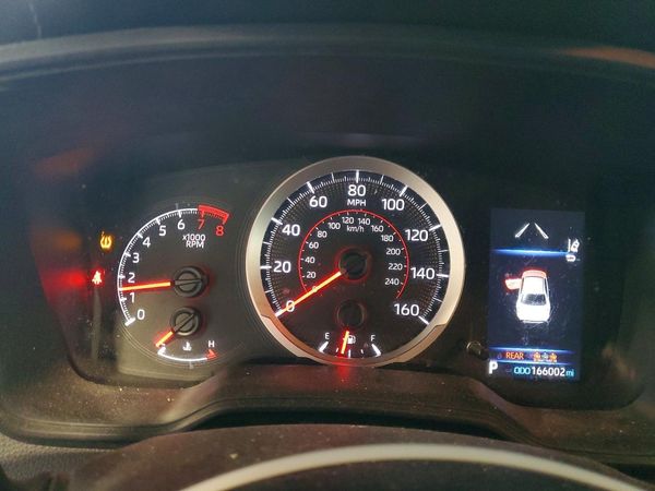 2021 TOYOTA COROLLA