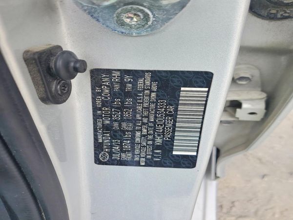2013 HYUNDAI ACCENT GLS, GS