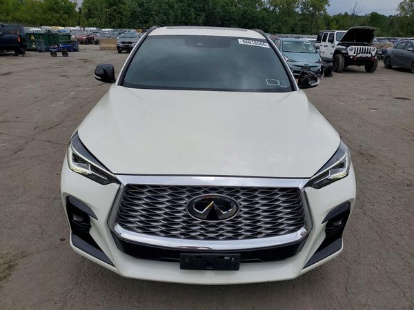 2023 INFINITI QX55 Luxe
