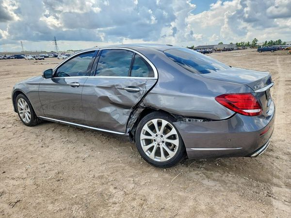 2017 MERCEDES-BENZ E
