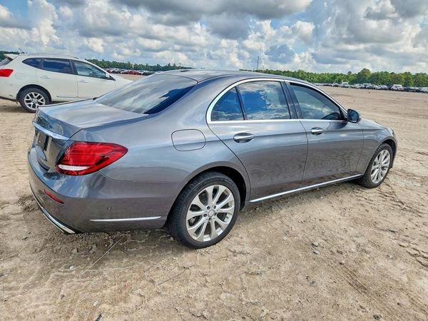 2017 MERCEDES-BENZ E