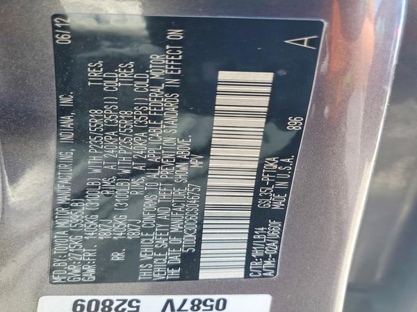 2012 TOYOTA SIENNA