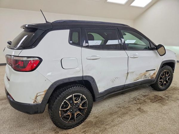 2026 JEEP COMPASS Trailhawk
