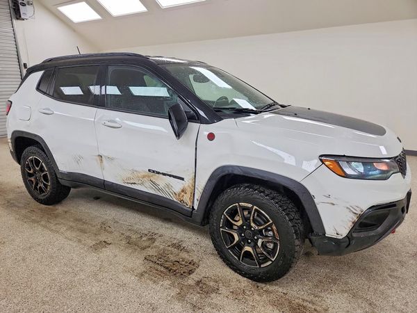 2026 JEEP COMPASS Trailhawk