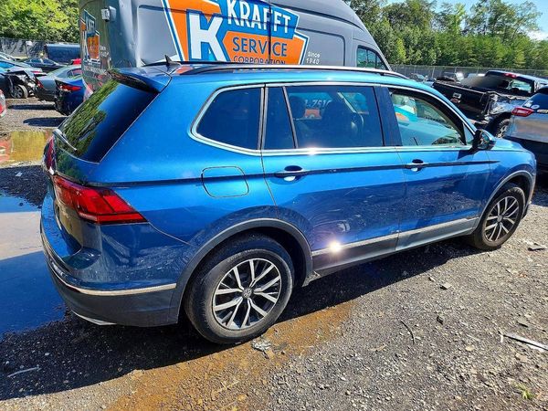 2020 VOLKSWAGEN TIGUAN SE, SEL