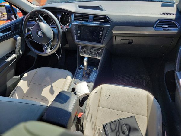 2020 VOLKSWAGEN TIGUAN SE, SEL