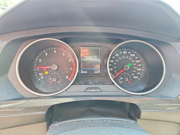 2020 VOLKSWAGEN TIGUAN SE, SEL