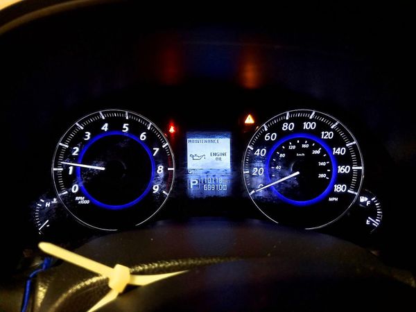 2017 INFINITI QX70